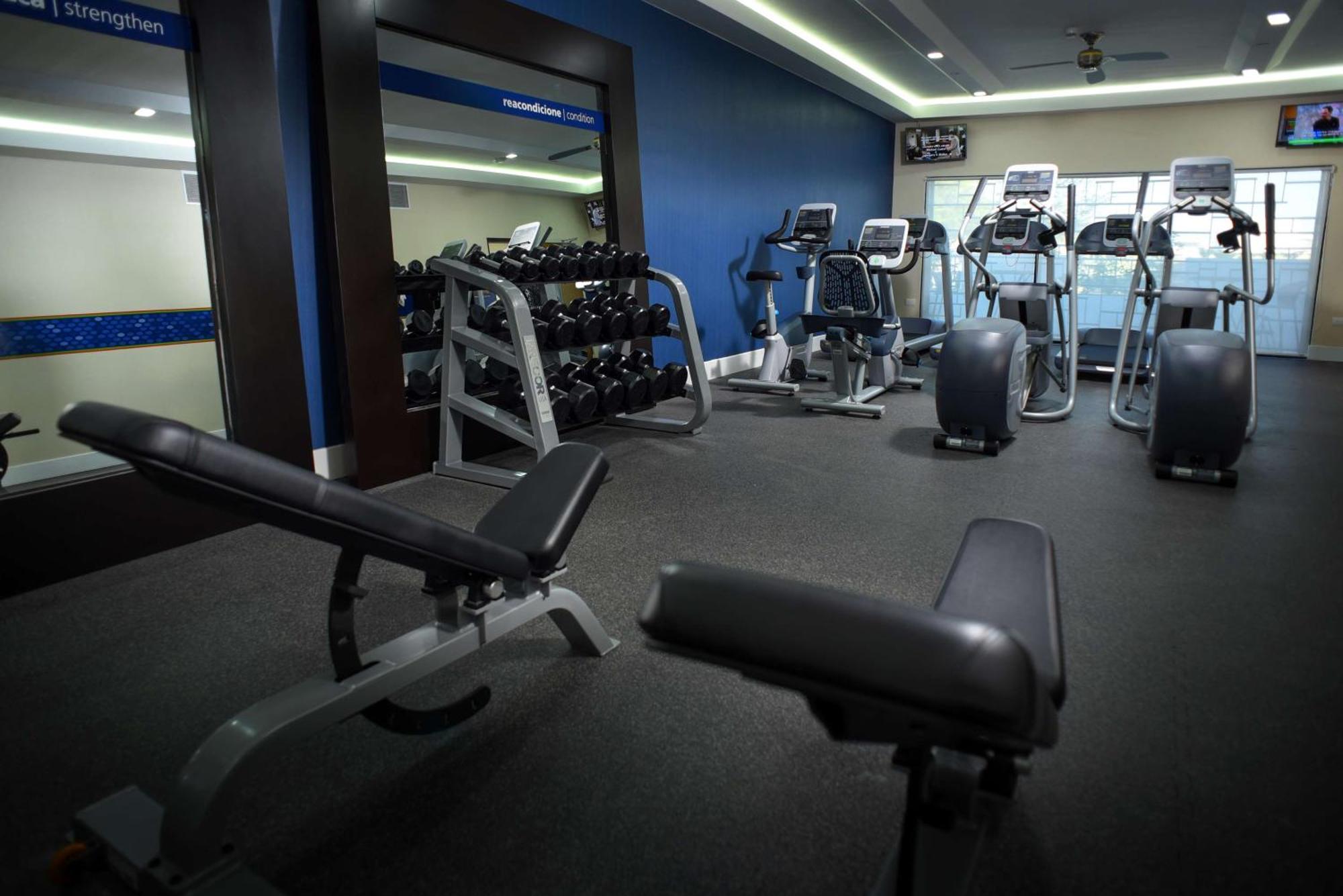 Hampton Inn Piedras Negras Exteriör bild