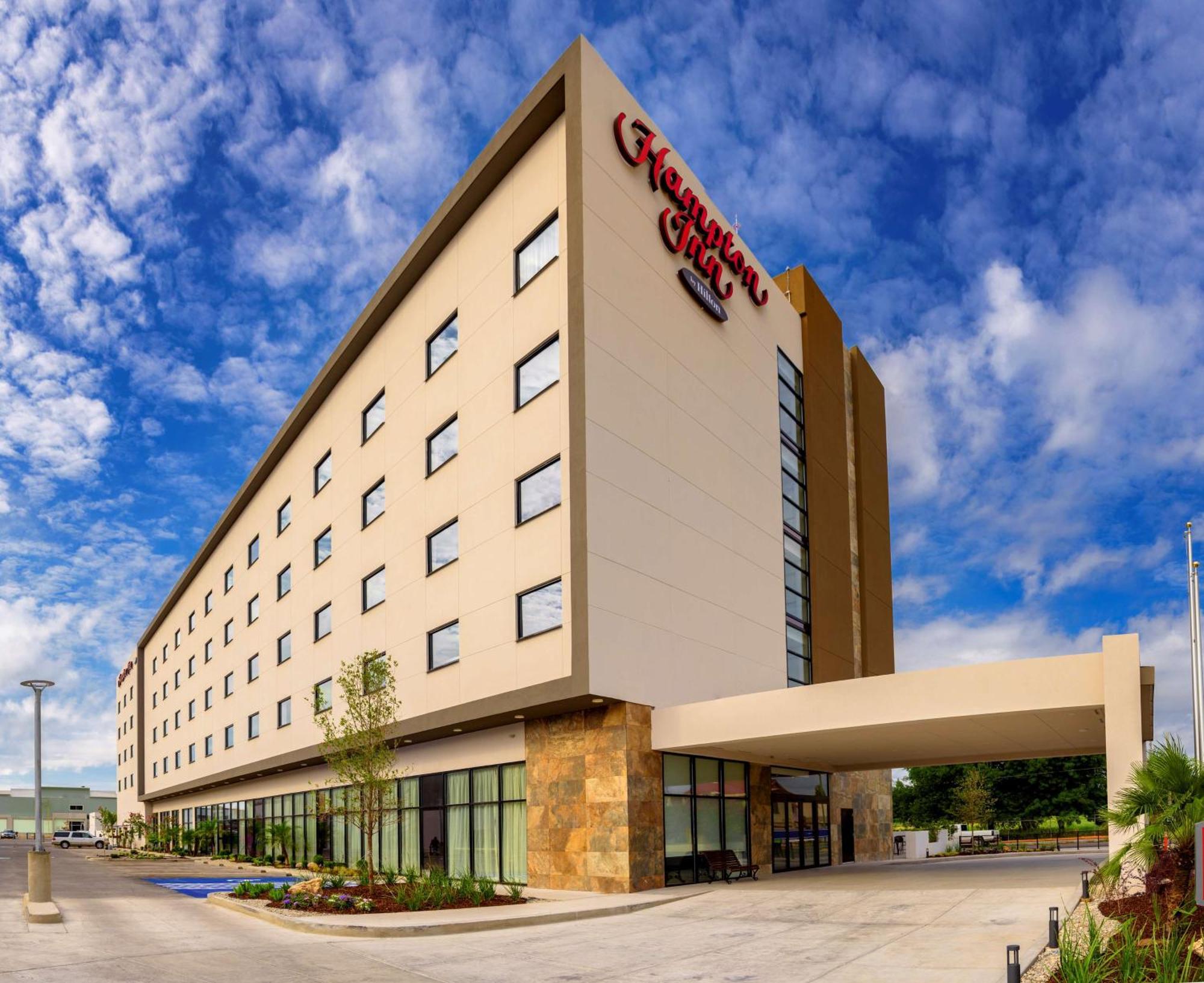 Hampton Inn Piedras Negras Exteriör bild